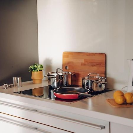 Design 3Bd Apartment Cooking Area In Architect Villa 布拉格 外观 照片